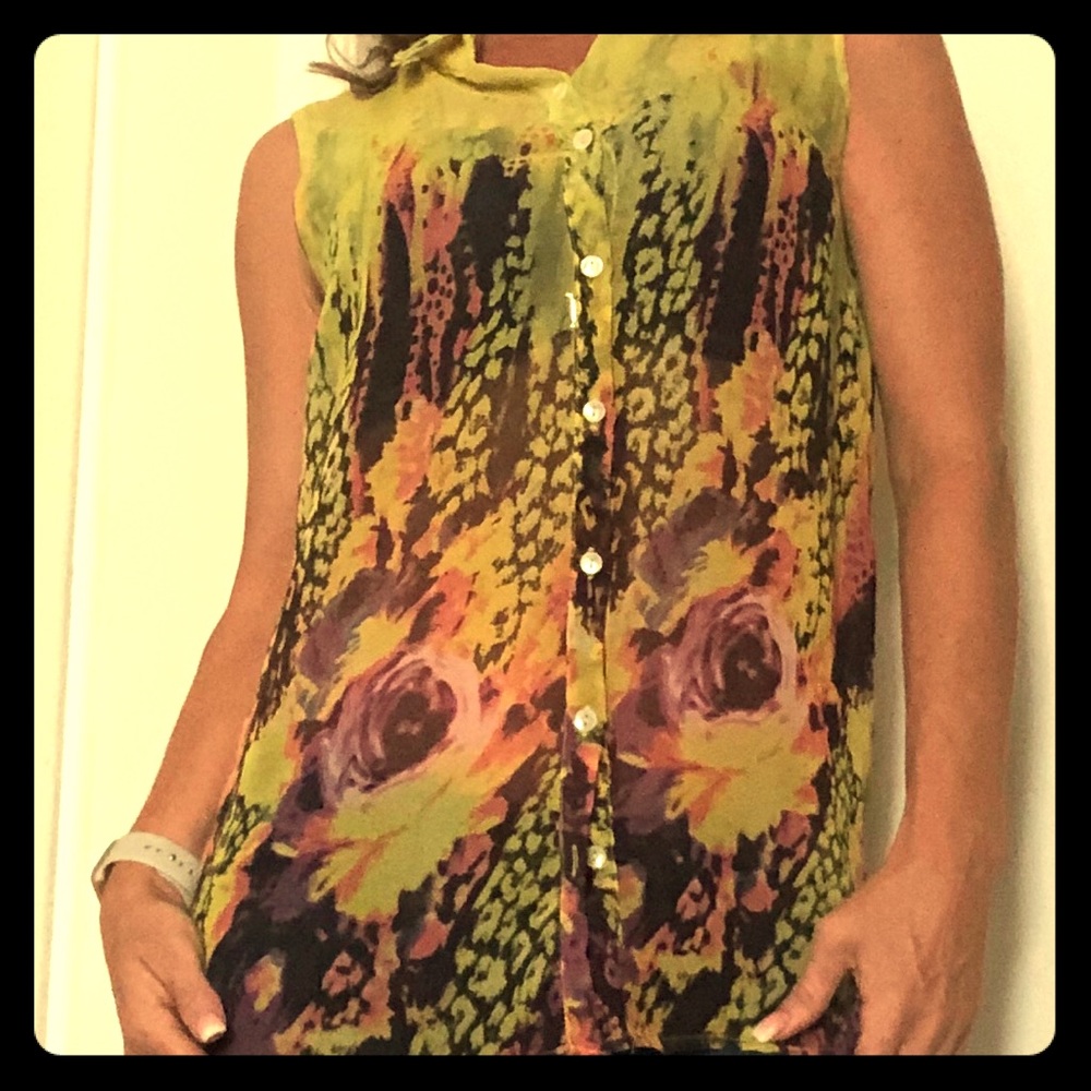 Floral and fun sleeveless top